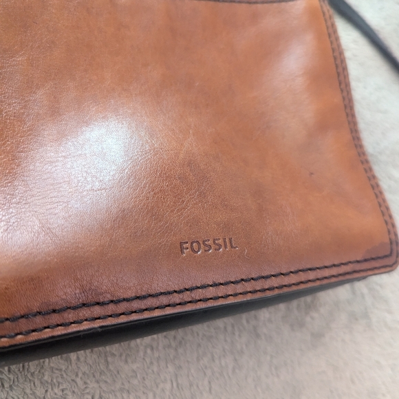 Fossil Cross Body Purse in Brown and Black - Picture 2 of 12